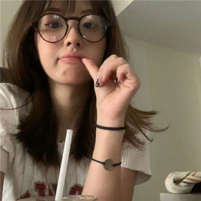 漫天烽火一美人