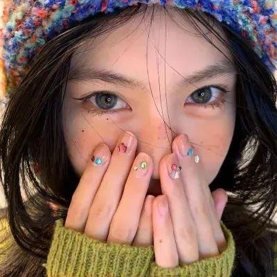 她和她的他们